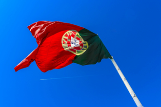 Portugal immigration delays article